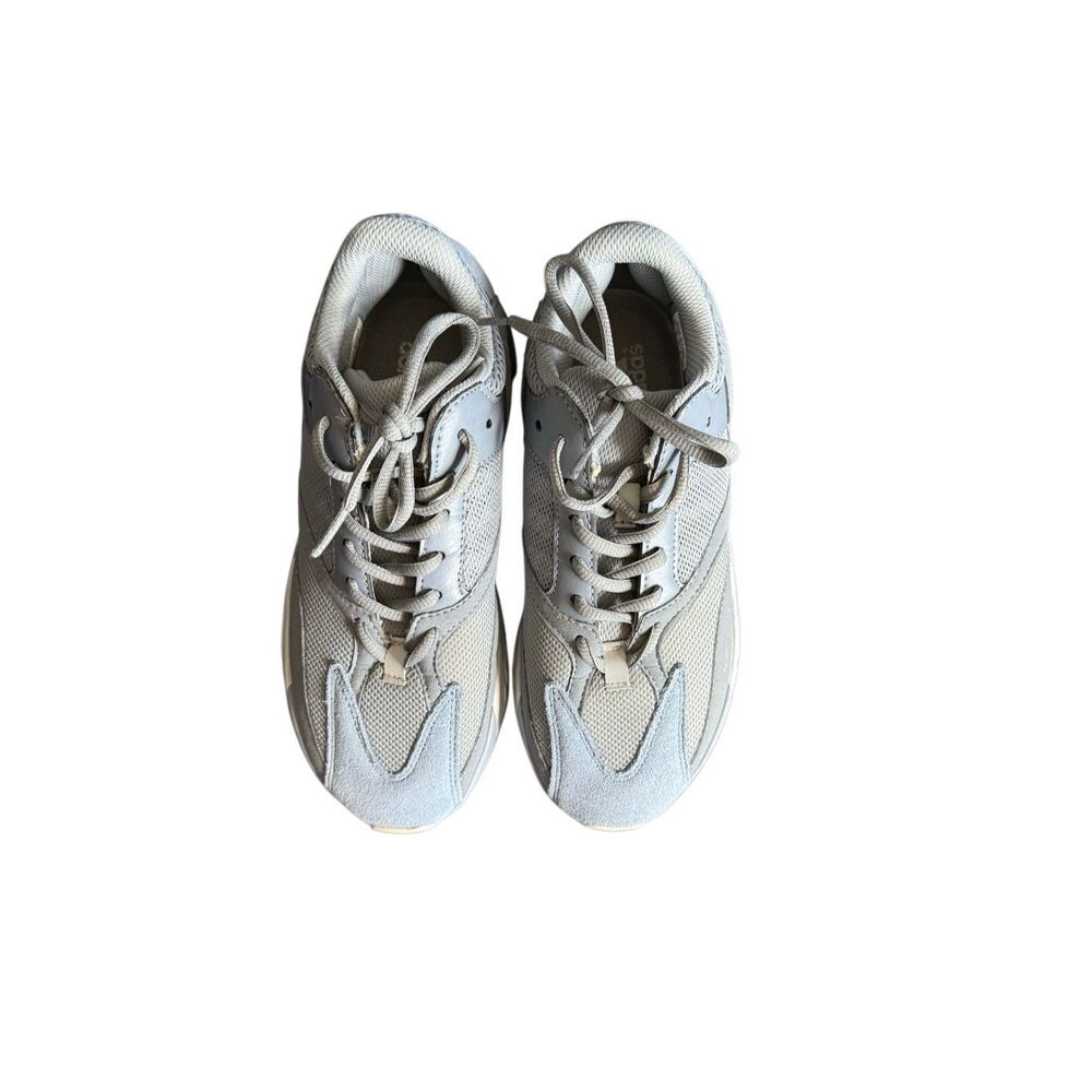 adidas Men's Athletic Shoes - Light Gray / Off-White